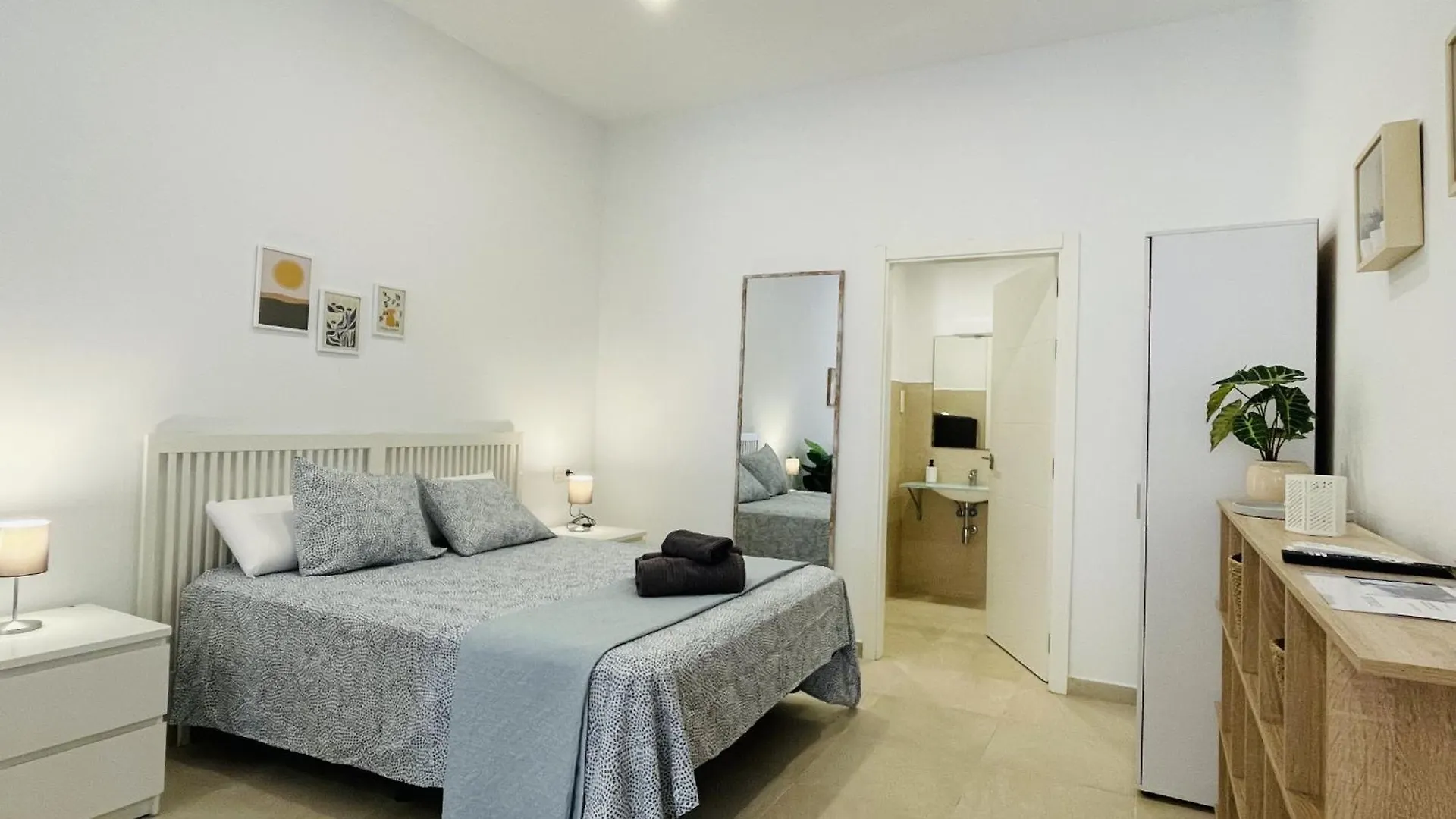 Estacion-Centro Vialia Apartman Málaga 0*,  Spanyolország