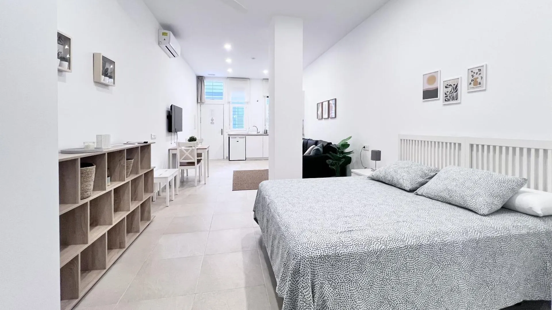 Estacion-Centro Vialia Apartment Malaga Spain